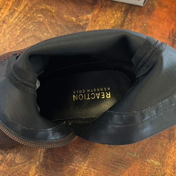 NIB Kenneth Cole Reaction Ankle Booties - Picture 8 of 10
